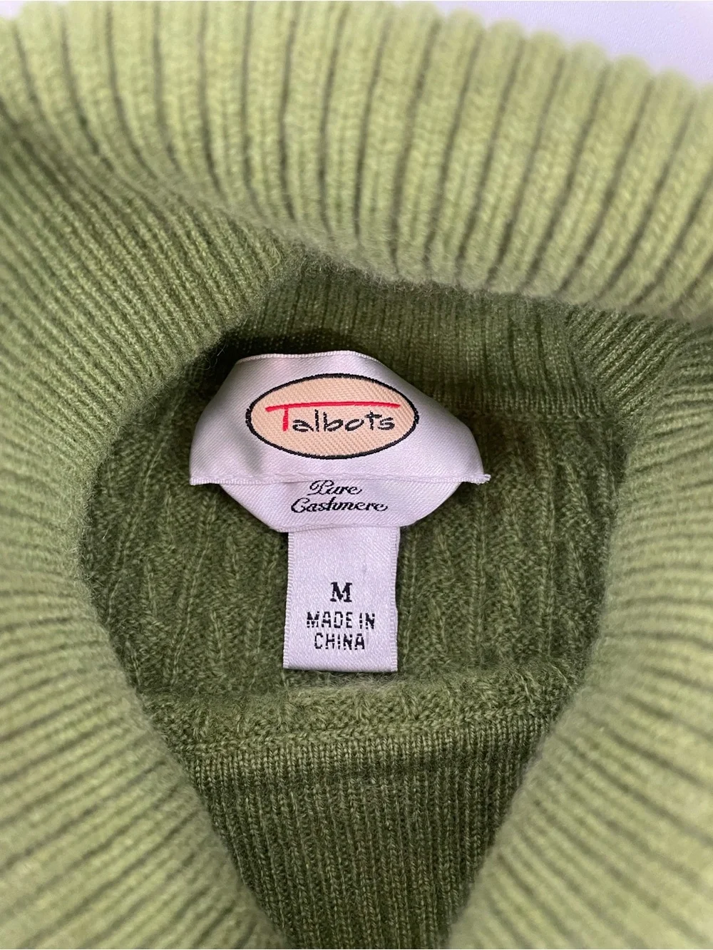 Talbots 100% Cashmere Cable Knit Turtleneck Sweater Green Medium Soft Luxury - Picture 6 of 11